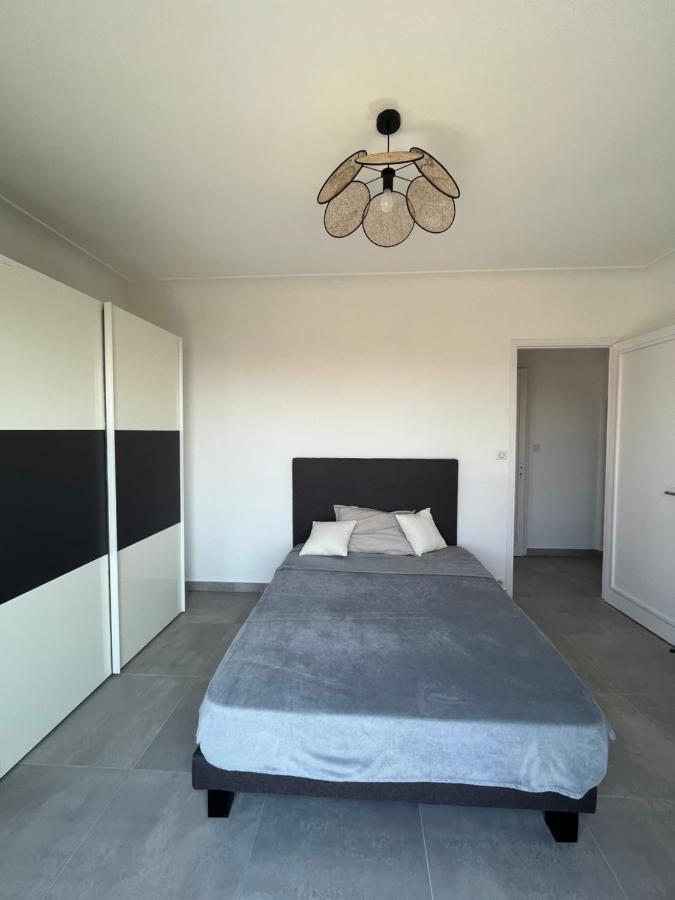 Villa 2 Chambres Renovee Juillet 2023 - Vue Mer - Parking Prive Grasse Buitenkant foto